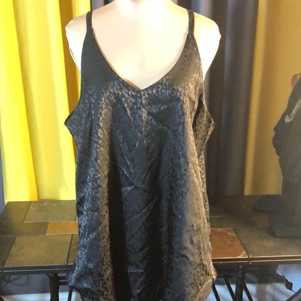 Glitzy Girlz Satin look cheetah print camisole size large